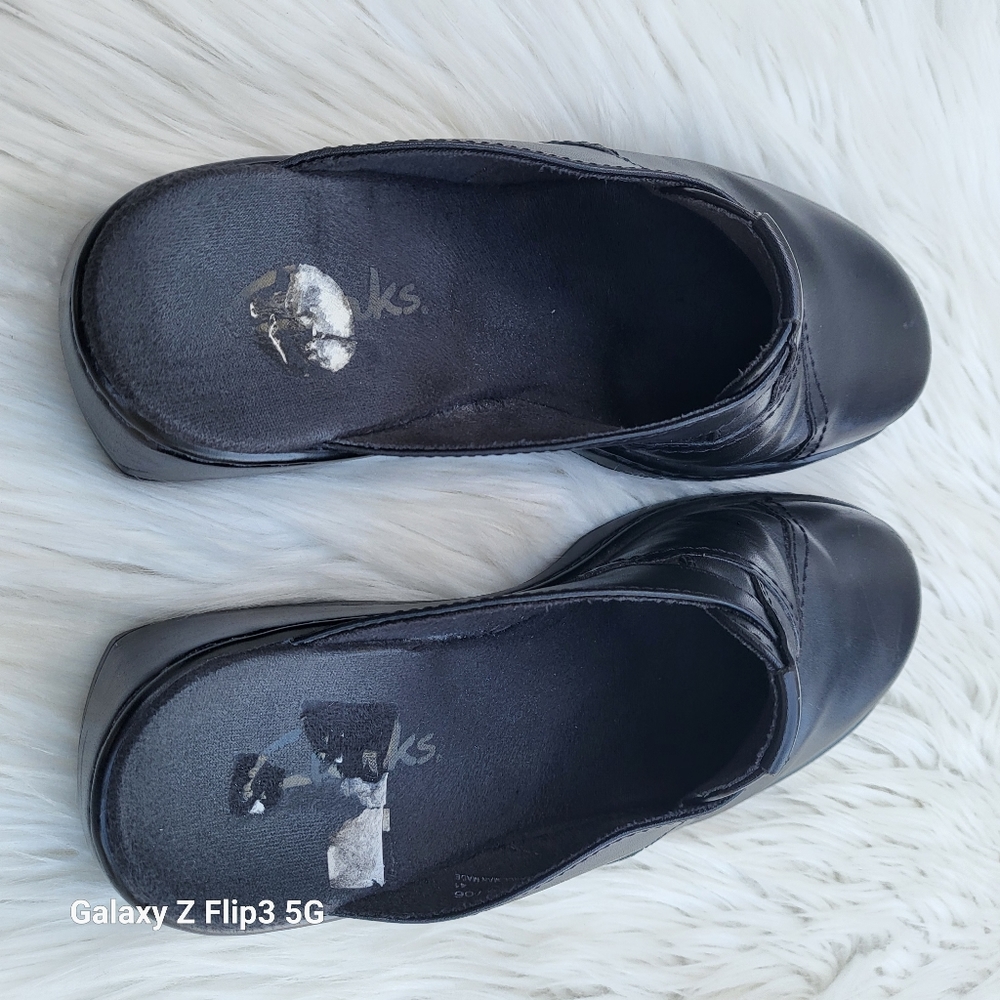 Clarks Black Slip On Loafers Mules 7M - Picture 9 of 12